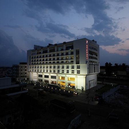 Hotel Shelton Rajahmundry Ngoại thất bức ảnh