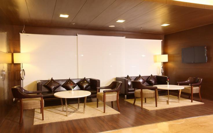 Hotel Shelton Rajahmundry Ngoại thất bức ảnh