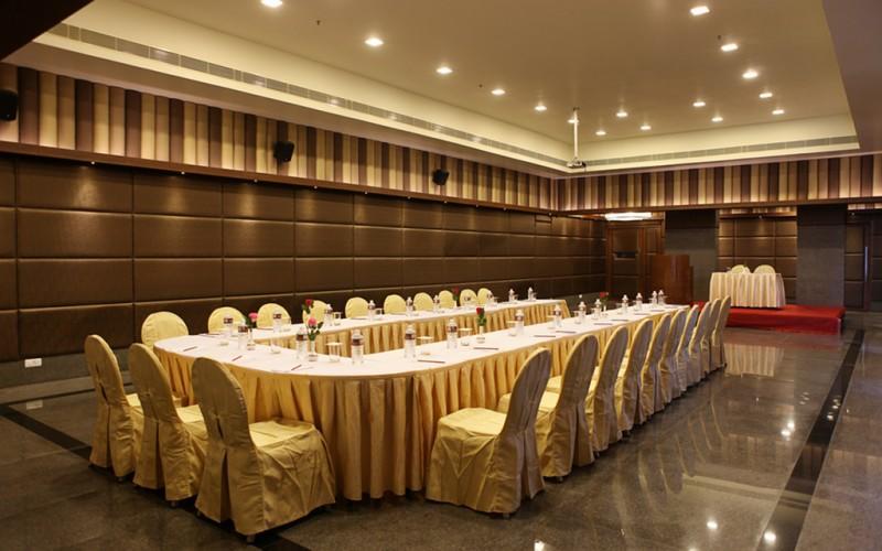 Hotel Shelton Rajahmundry Ngoại thất bức ảnh