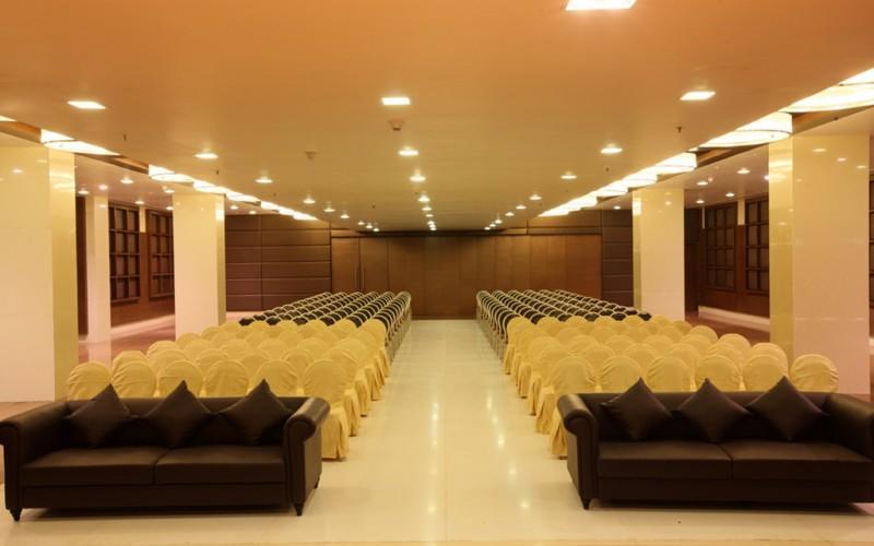 Hotel Shelton Rajahmundry Ngoại thất bức ảnh